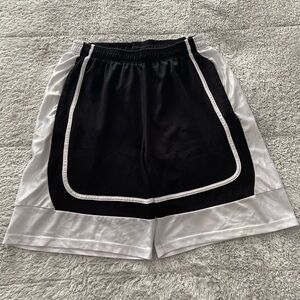 NYC 2000 Men’s Shorts size XL